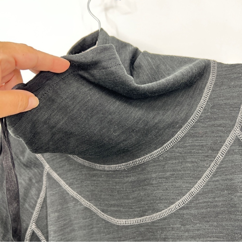 KÜHL Women's LEA Cowl neck Long Sleeved Carbon Dark Grey Pullover Size Large - Picture 7 of 11